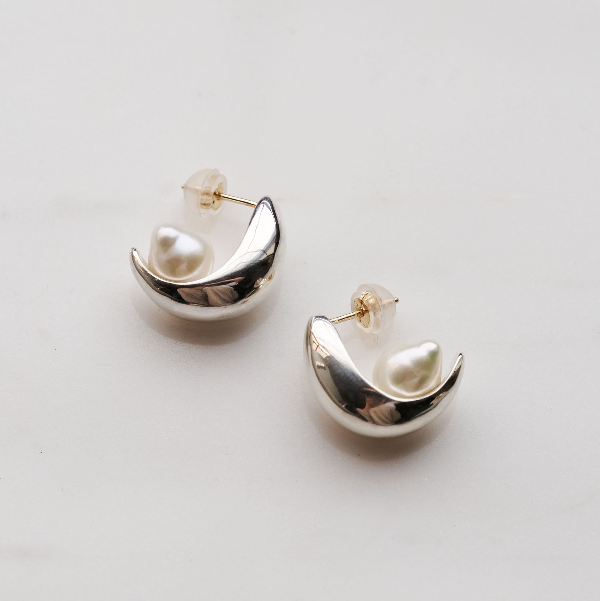 SILVER カロス カールリーフピアス | NATURALI JEWELRY