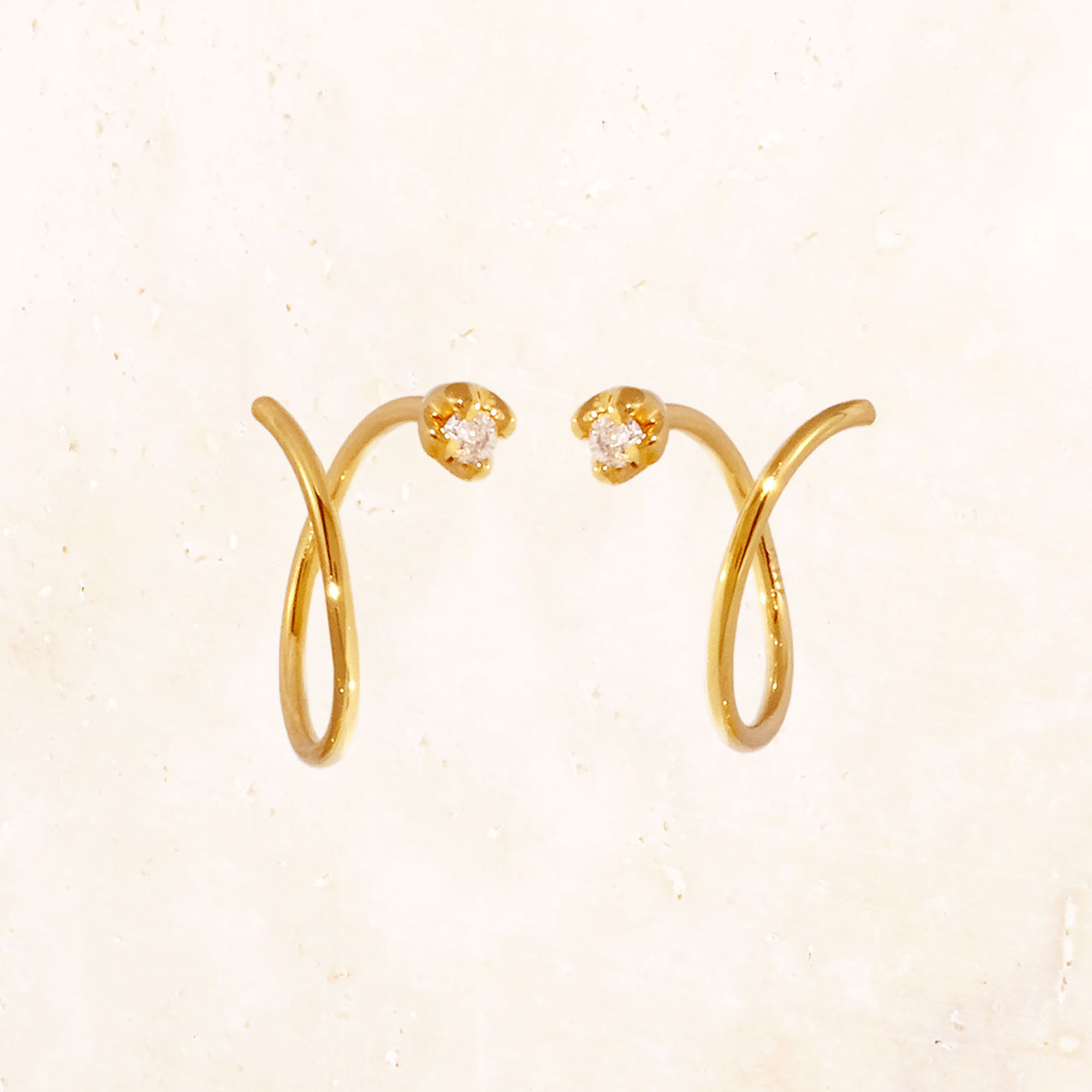 K10 ダイヤモンドスパイラルピアス サブ画像